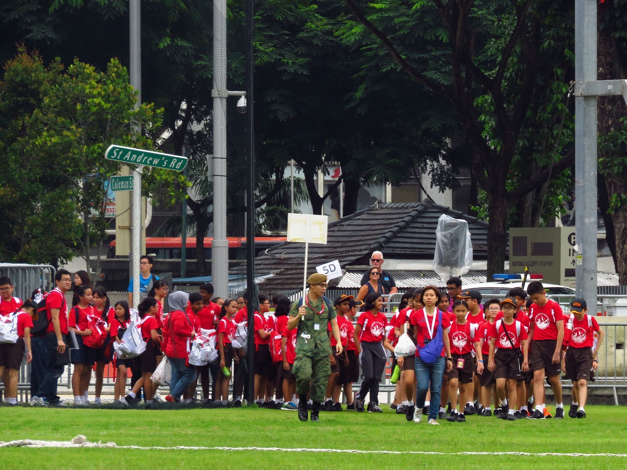 关于南外仙林小学入学问题与四十万的探讨